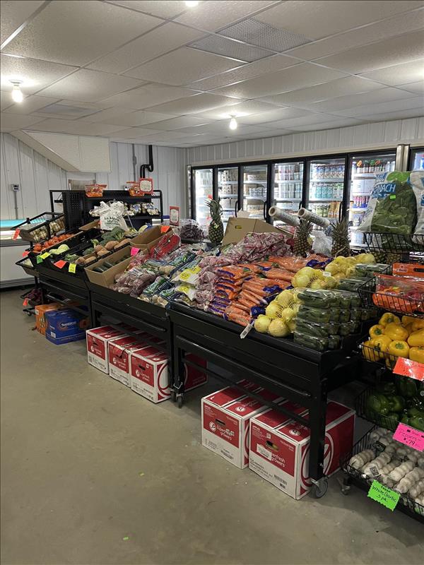 Highway 2 Discount Groceries Bloomfield, IA